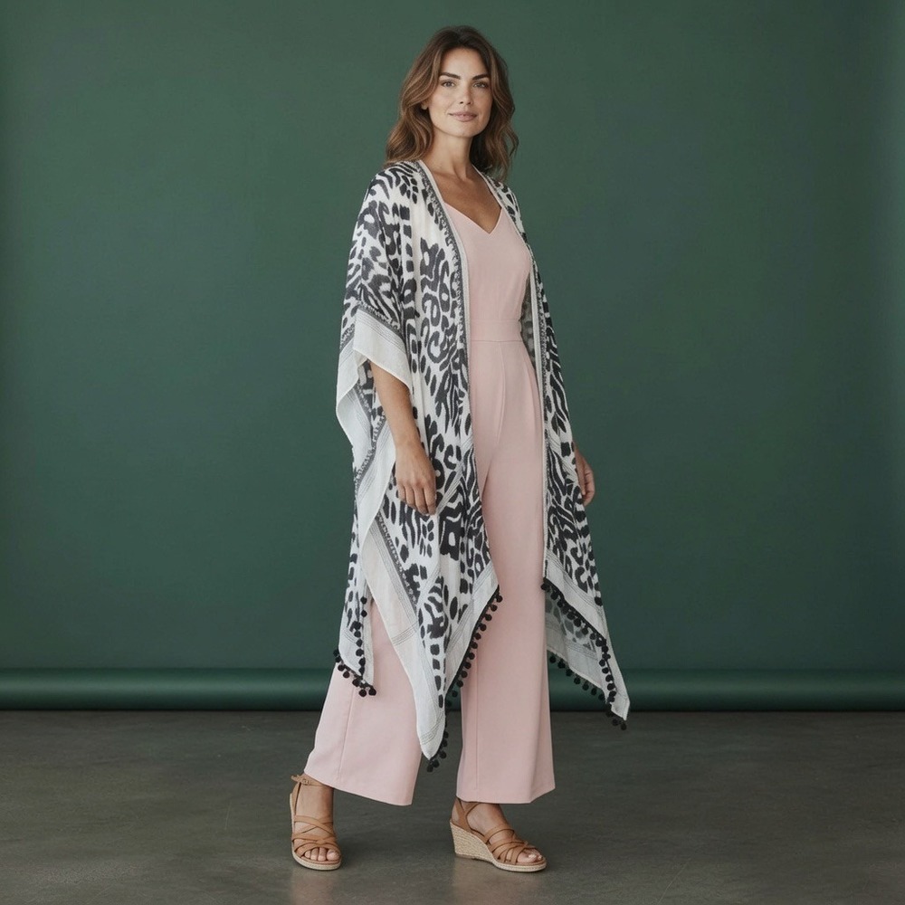 Pretty Simple Kimono Women One Size Black White Animal Print Pom Pom Trim Wrap